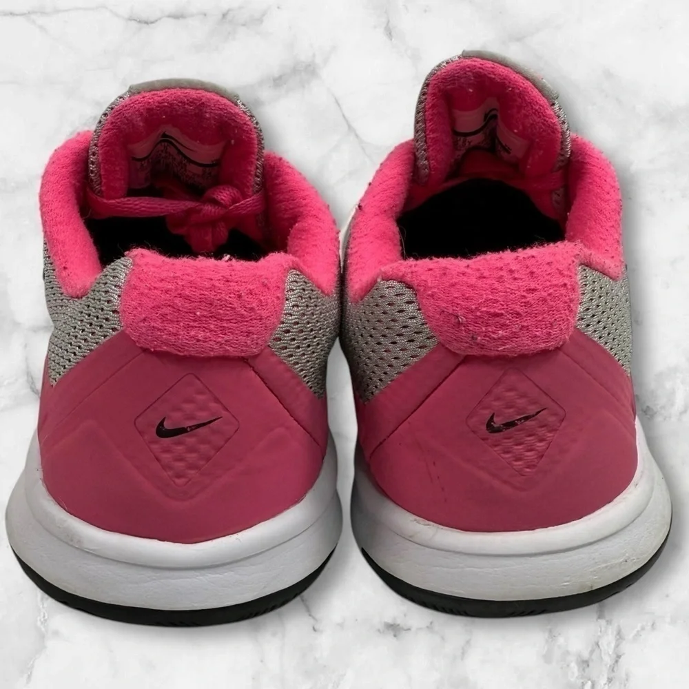 Nike gently used